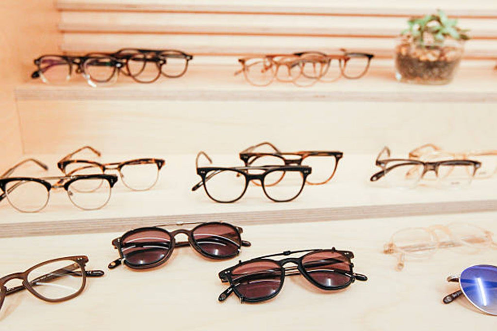 How to Choose a Curated Eyewear Collection That Fits Your Personal Style