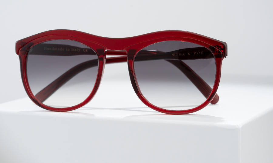 Wink & Nod Venice sunglasses in Transparent Red (Rosso) — handcrafted Italian acetate frame, photo 2 of 13