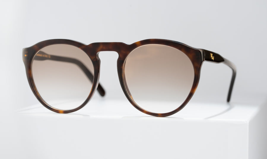 Wink & Nod Roma sunglasses in Havana (Ambra) — handcrafted Italian acetate frame, photo 1 of 12