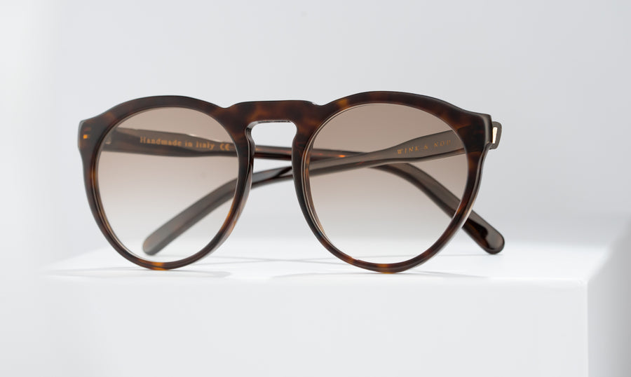 Wink & Nod Roma sunglasses in Havana (Ambra) — handcrafted Italian acetate frame, photo 2 of 12