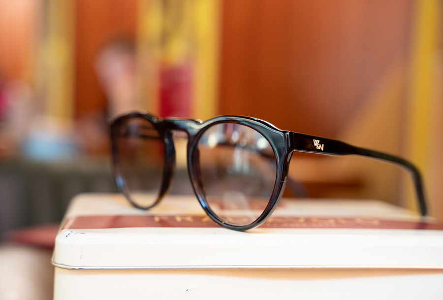 Wink & Nod Roma sunglasses in Havana (Ambra) — handcrafted Italian acetate frame, photo 7 of 12