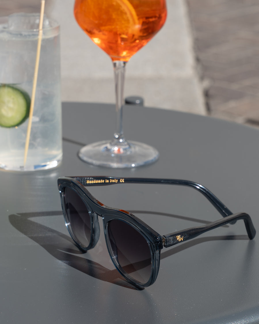 Wink & Nod Venice sunglasses in Classic Black (Noir) — handcrafted Italian acetate frame, photo 4 of 11