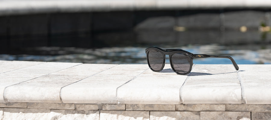 Wink & Nod Venice sunglasses in Classic Black (Noir) — handcrafted Italian acetate frame, photo 6 of 11